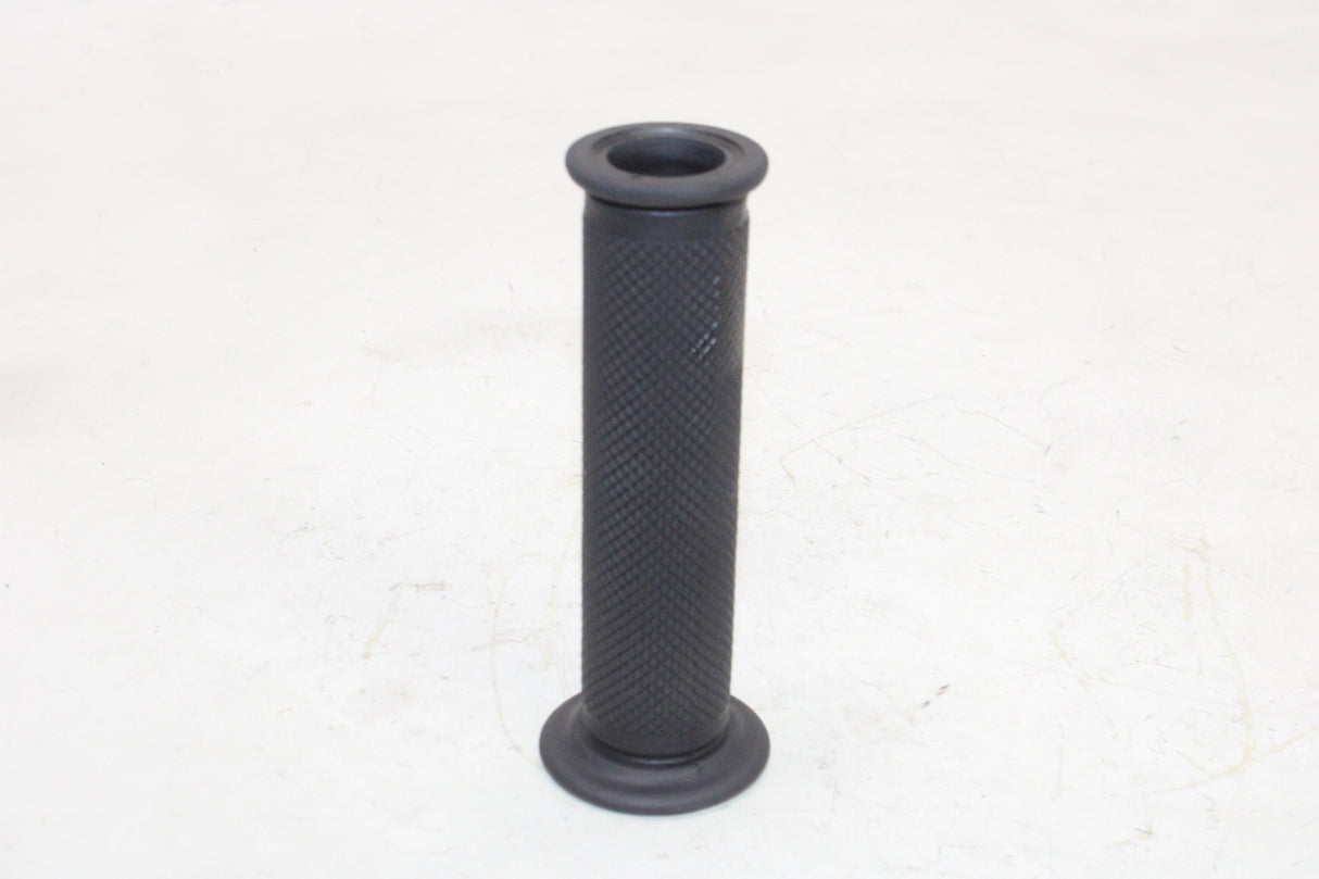 2009 Yamaha YZF R1 OEM LEFT SIDE CLIPON HANDLEBAR GRIP