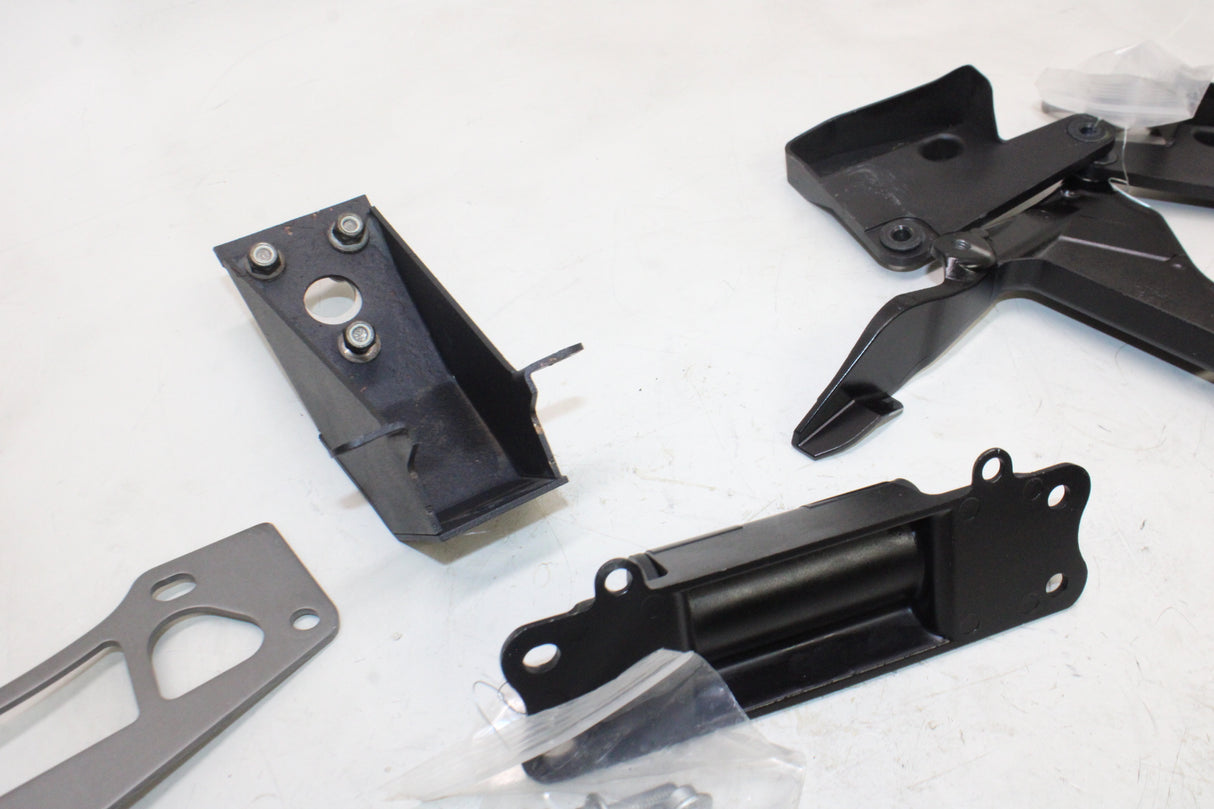 2009 Yamaha YZF R1 OEM MISC MOUNTING BRACKETS MOUNTS SET KIT