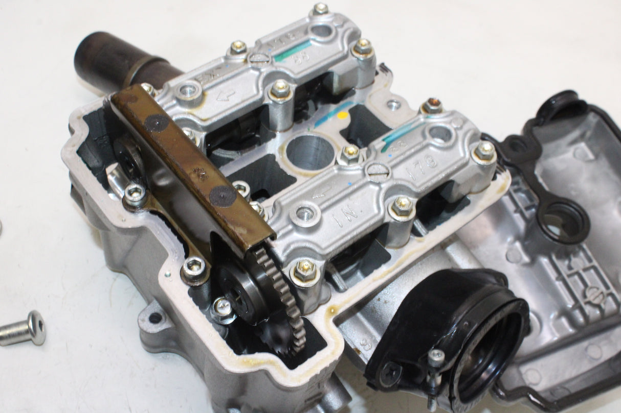 2020 Suzuki SV650 OEM FRONT ENGINE TOP END CYLINDER HEAD