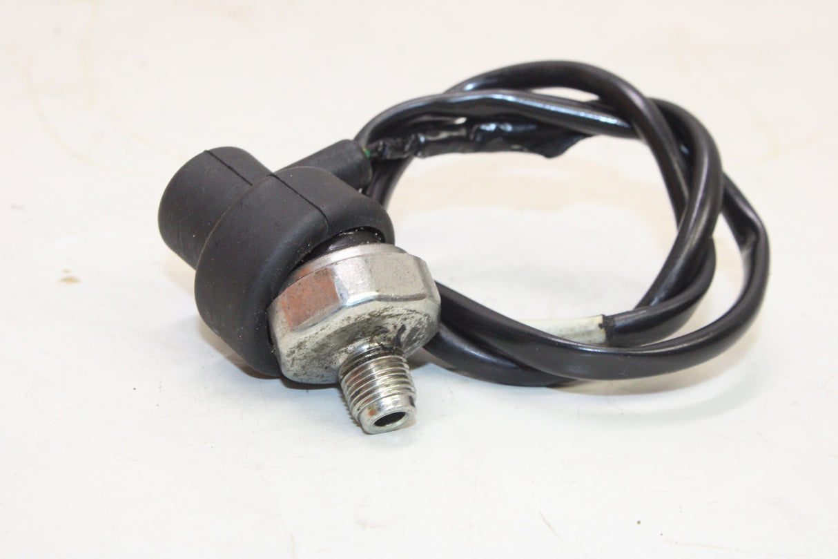 2007 Suzuki GSXR750 OEM OIL PRESSURE SENSOR