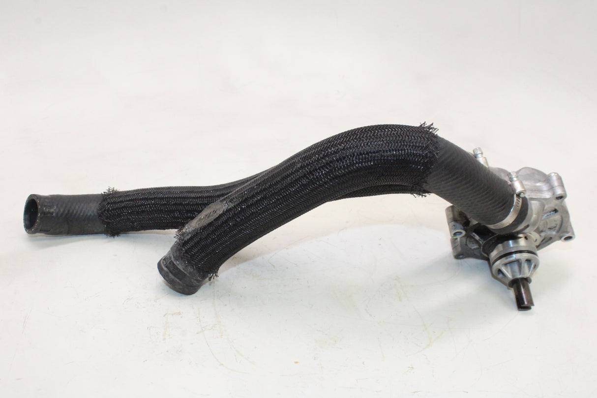 2007 Suzuki GSXR750 OEM ENGINE WATER COOLANT PUMP