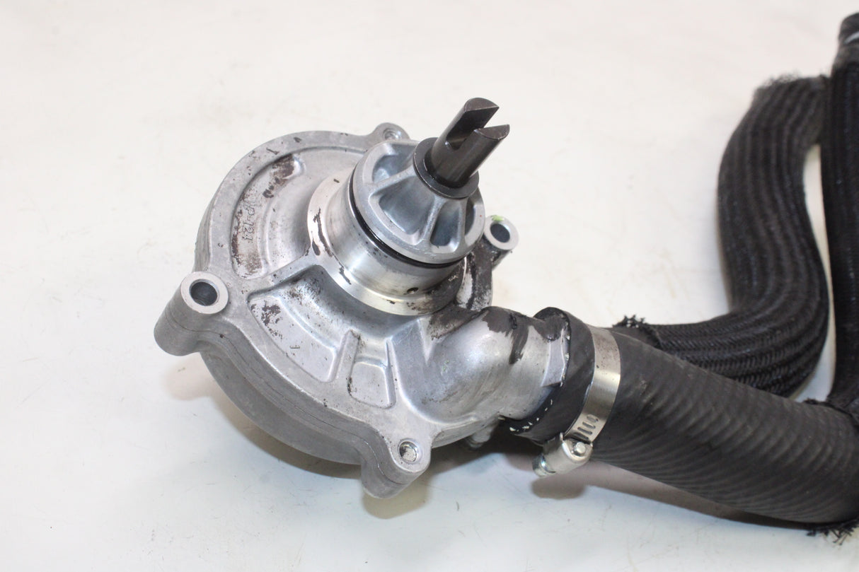 2007 Suzuki GSXR750 OEM ENGINE WATER COOLANT PUMP