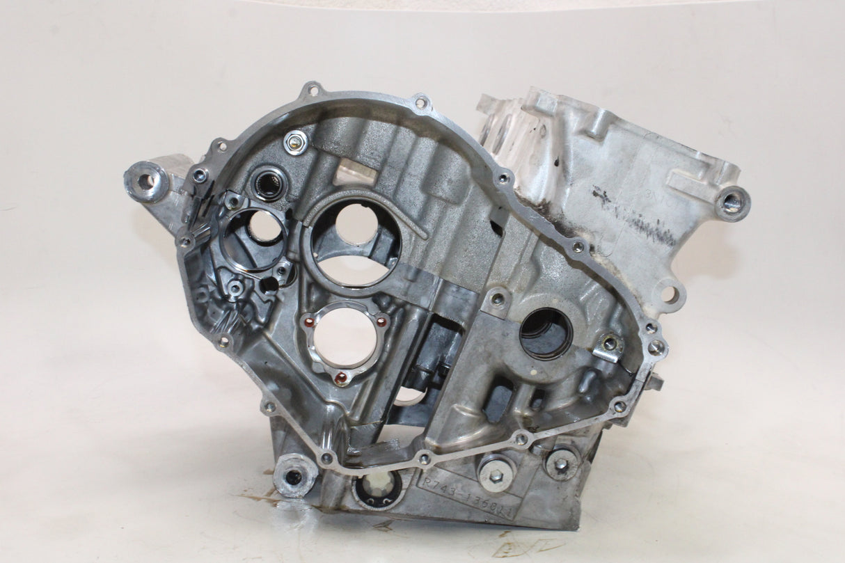 2007 Suzuki GSXR750 OEM ENGINE MOTOR CRANKCASE CRANK CASES BLOCK