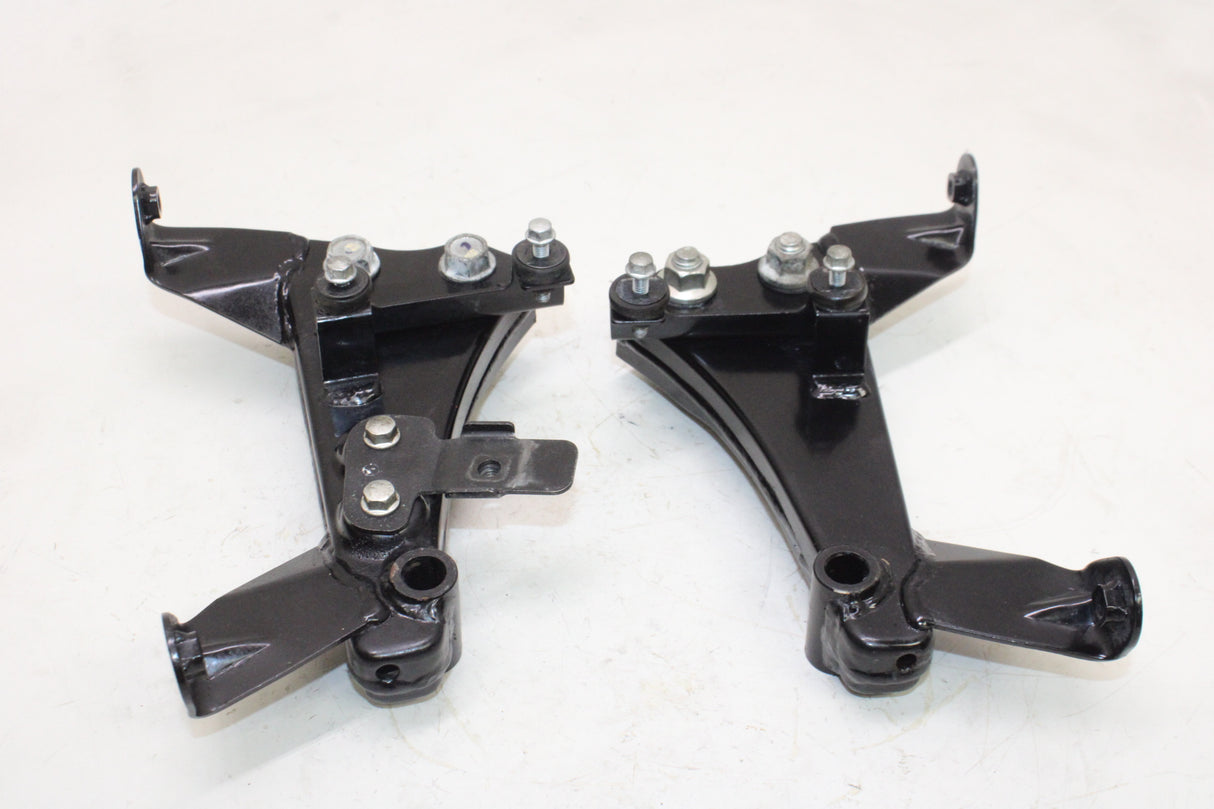 2009 Kawasaki Ninja 250R EX250J OEM ENGINE MOUNT MOTOR BRACKET