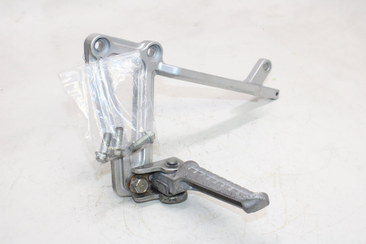 2000 Kawasaki Ninja 250R EX250J OEM LEFT REAR BACK PASSENGER PEG