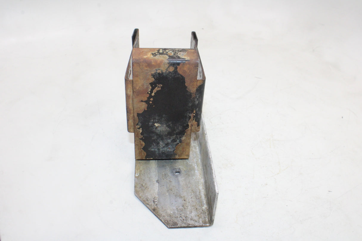1966 Triumph Trophy 650 TR6R OEM BRACKET MOUNT TRAY