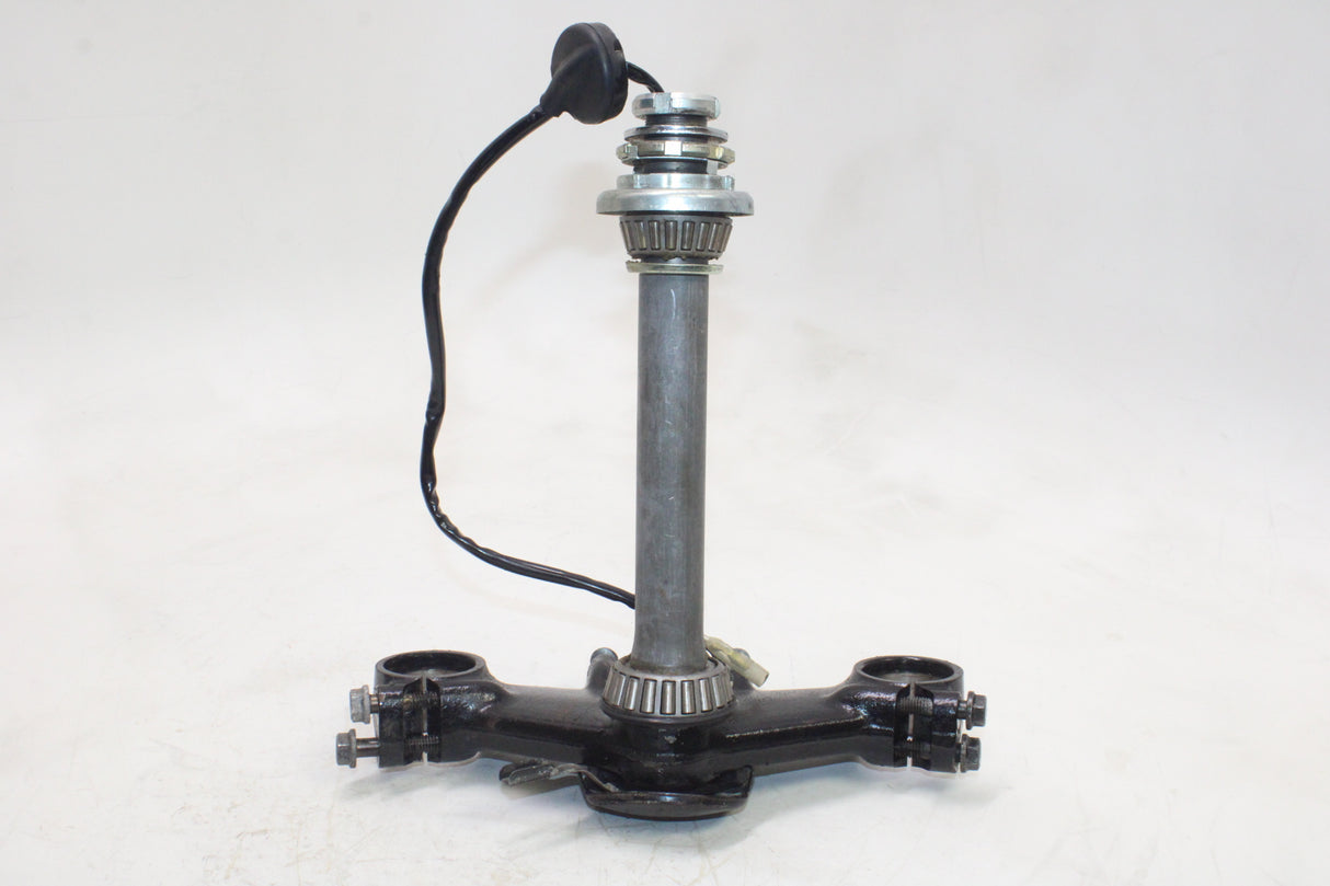 1982 Honda Goldwing 1100 GL1100 OEM FRONT FORKS CLAMP LOWER TRIPLE TREE STEM