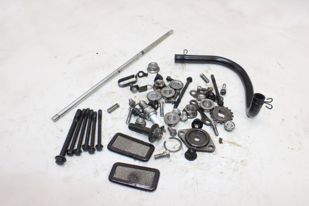 1997 Kawasaki Vulcan 1500 VN1500-D OEM ENGINE MOUNTING BOLTS MOTOR SCREWS