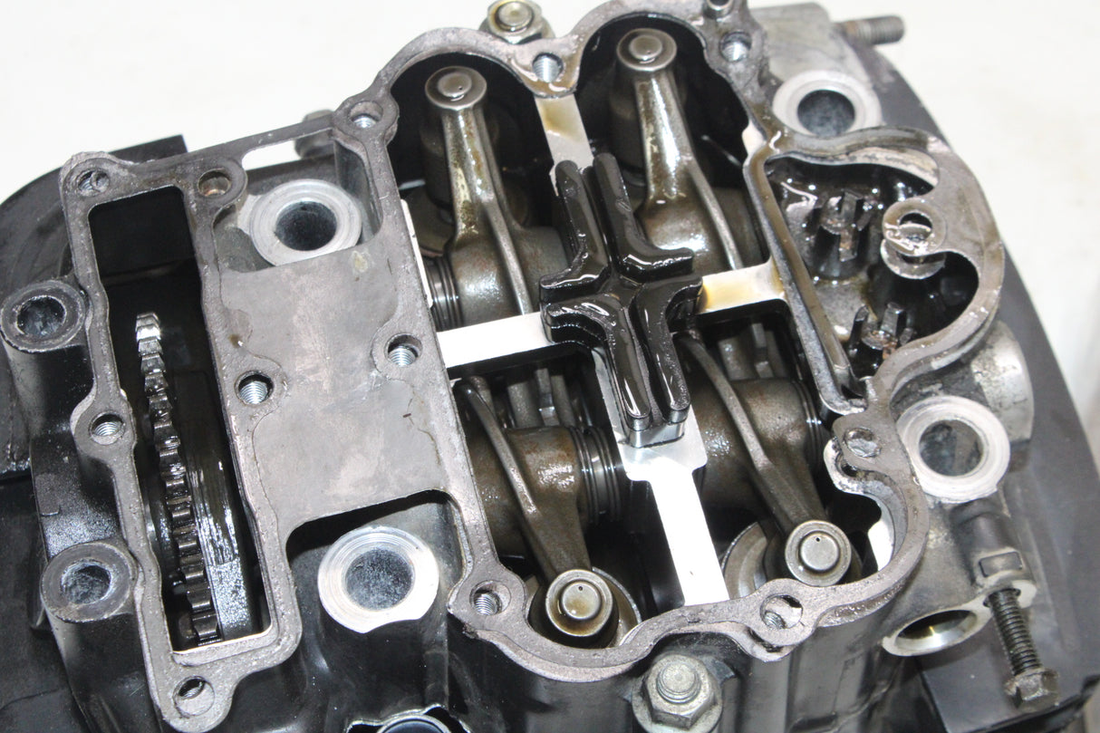 1997 Kawasaki Vulcan 1500 VN1500-D OEM FRONT ENGINE TOP END CYLINDER HEAD