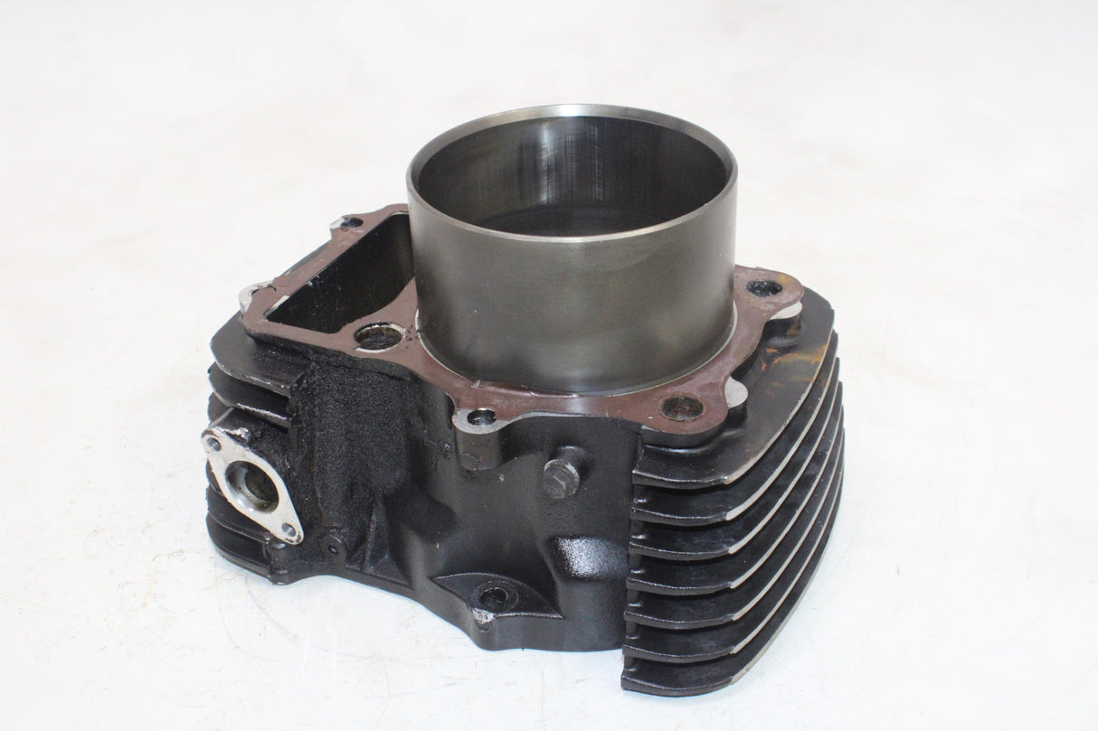1997 Kawasaki Vulcan 1500 VN1500-D OEM REAR ENGINE PISTON CYLINDERS BLOCK JUG