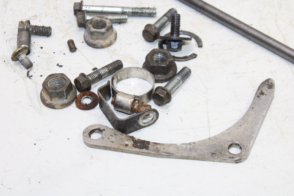 1992 Kawasaki KX250 J OEM ENGINE MOUNTING BOLTS HARDWARE MOTOR SCREWS