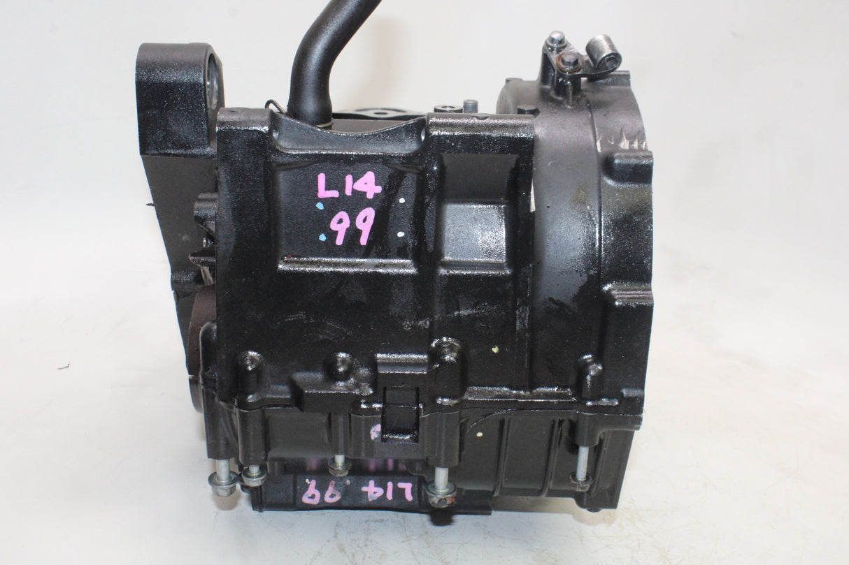 2014 Kawasaki Ninja 650 EX650 OEM ENGINE MOTOR CRANKCASE CRANK CASES BLOCK