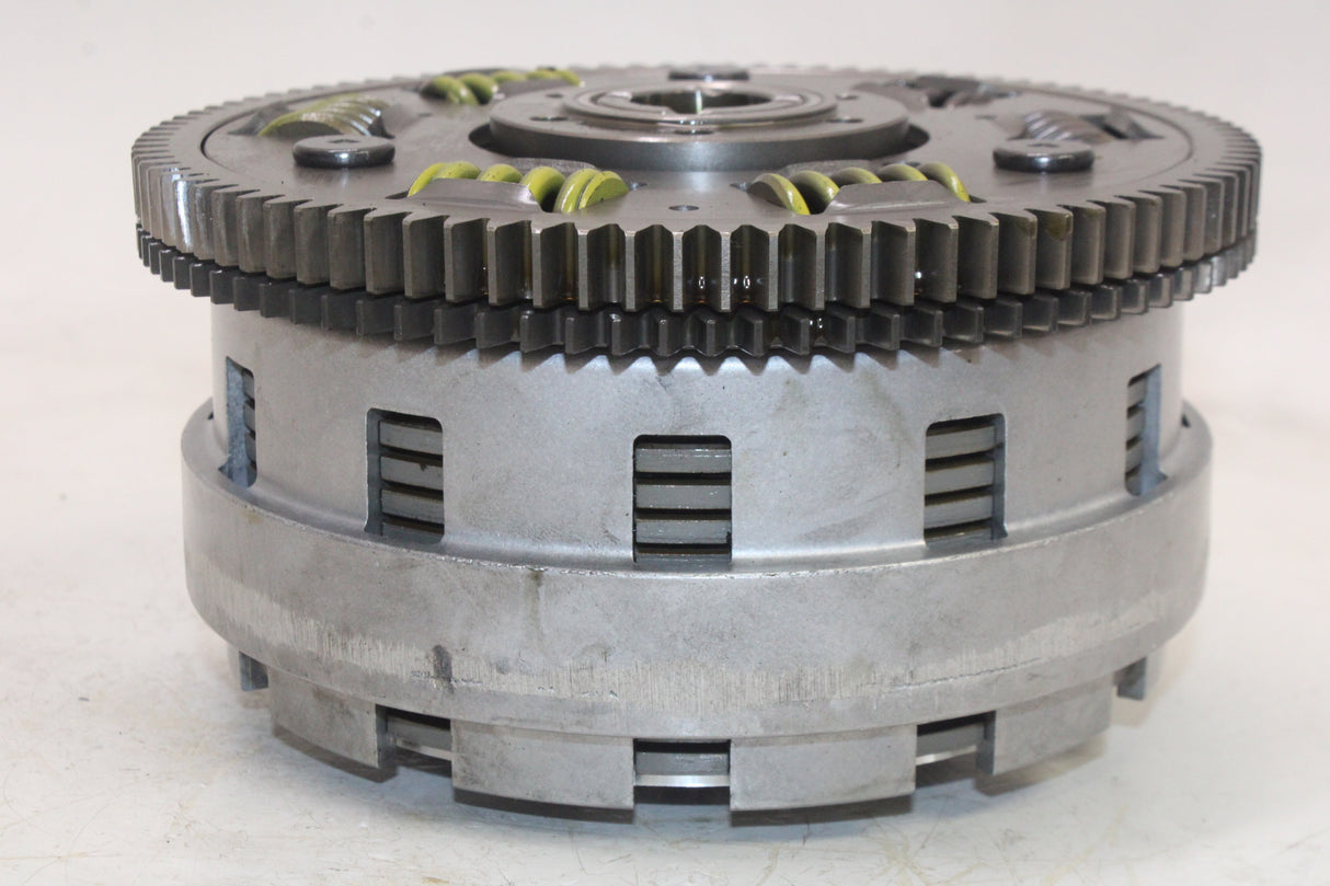 2011 Triumph Rocket III ABS OEM COMPLETE CLUTCH W PLATES BASKET HUB