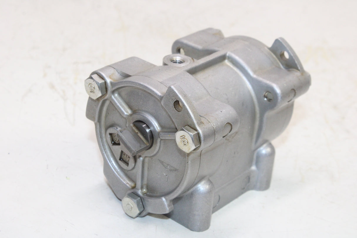 2011 Triumph Rocket III ABS OEM ENGINE MOTOR OIL PUMP