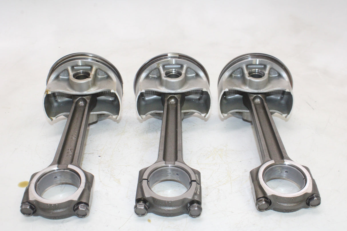 2011 Triumph Rocket III ABS OEM ENGINE MOTOR BLOCK PISTONS