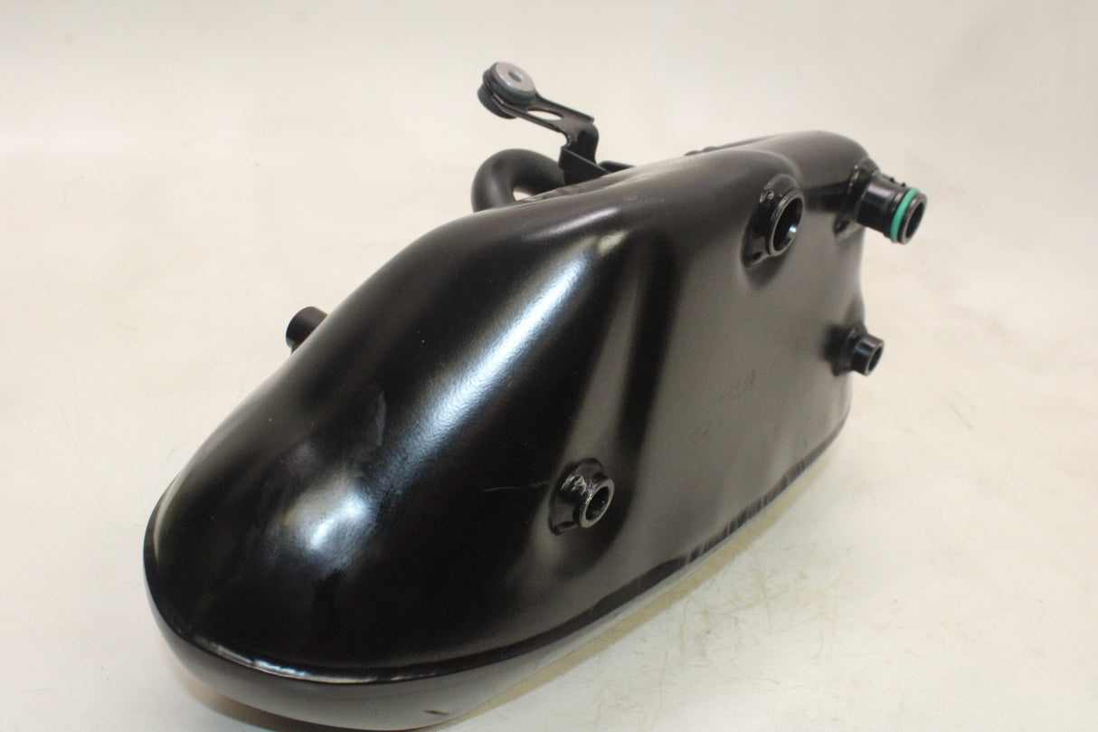 2011 Triumph Rocket III ABS OEM OIL TANK RESERVOIR BOTTLE W CAP