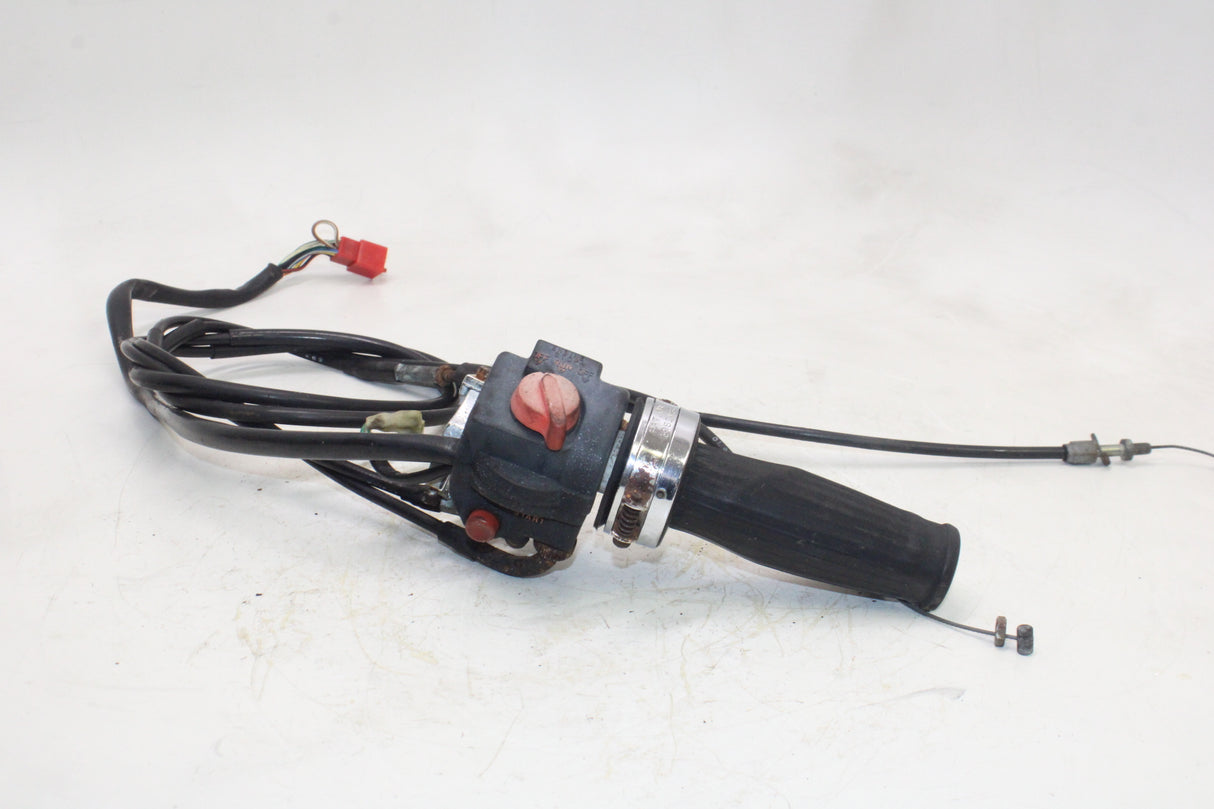 1981 Honda Goldwing 1100 GL1100 OEM RIGHT CLIP ON HANDLE KILL OFF START SWITCH