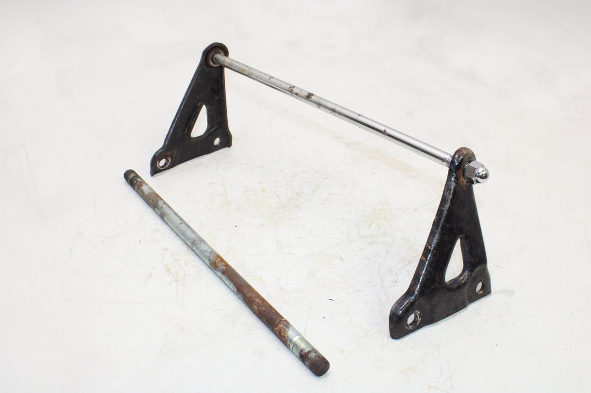 1981 Honda Goldwing 1100 GL1100 OEM BRACKET MOUNT BOLT W MOUNTS
