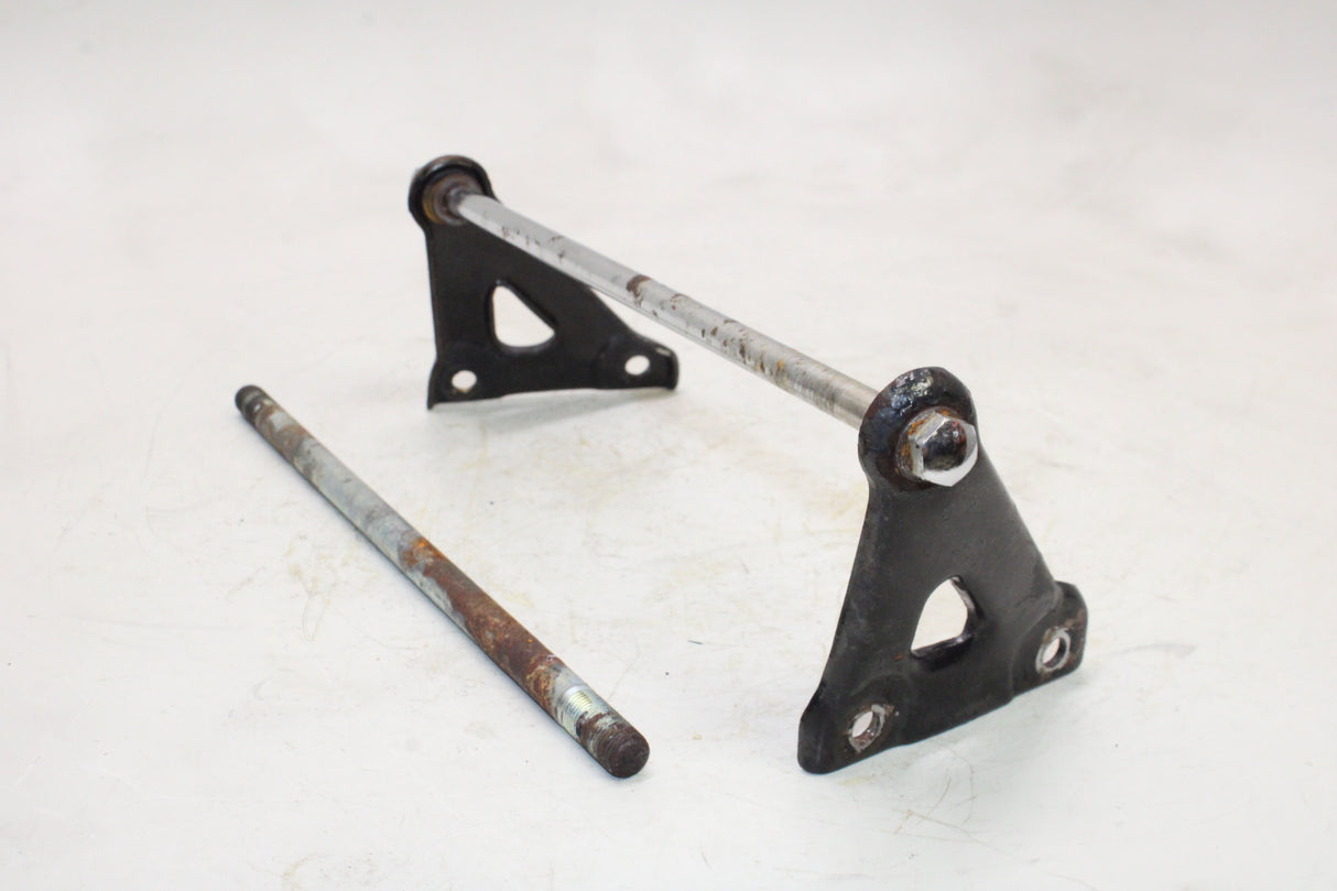 1981 Honda Goldwing 1100 GL1100 OEM BRACKET MOUNT BOLT W MOUNTS