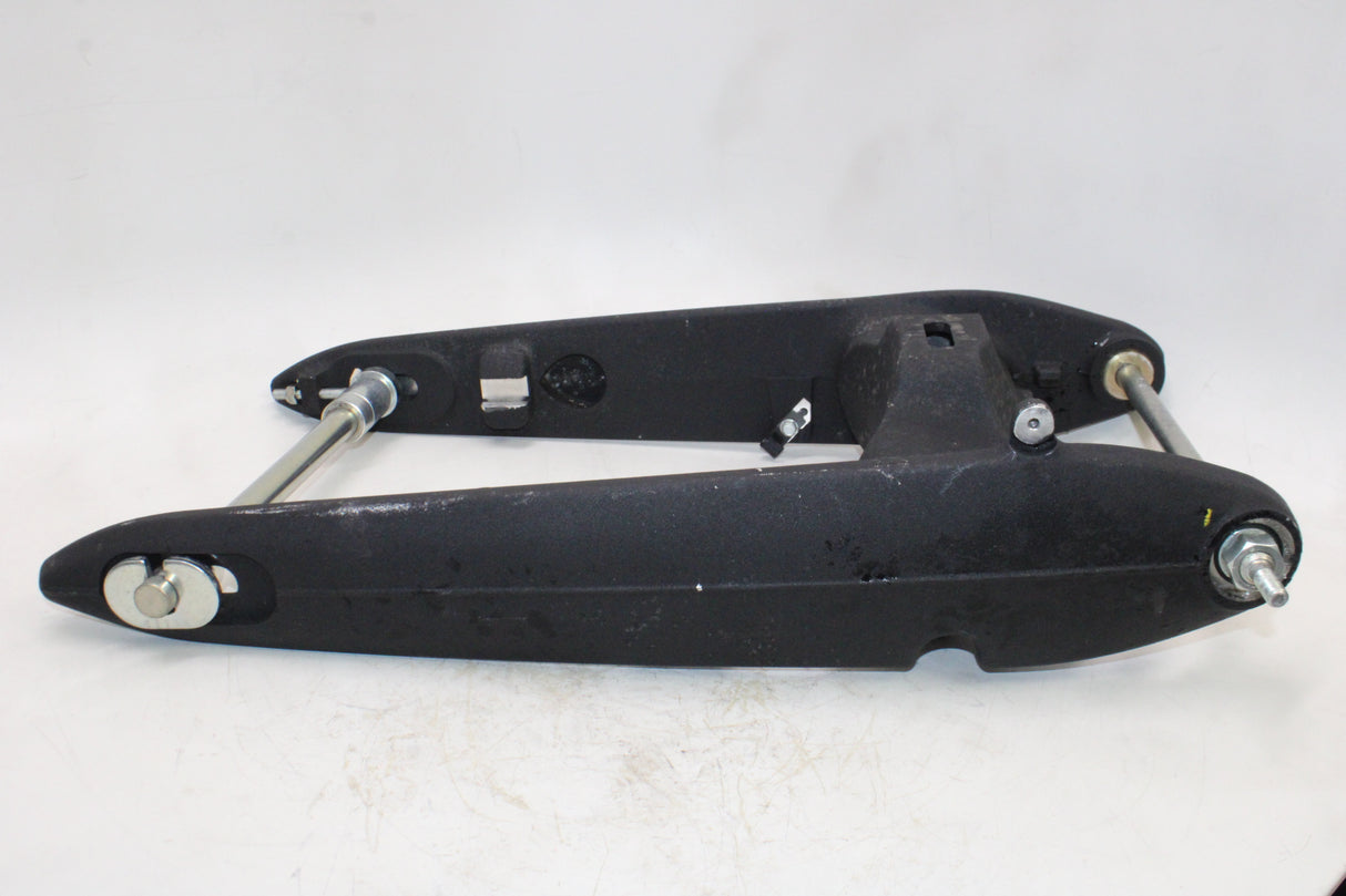2009 Victory Vegas OEM REAR SWINGARM BACK SUSPENSION SWING ARM