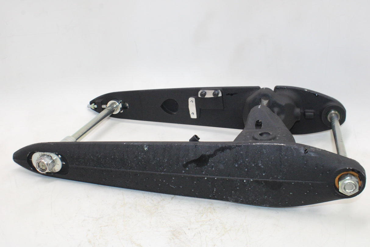 2009 Victory Vegas OEM REAR SWINGARM BACK SUSPENSION SWING ARM