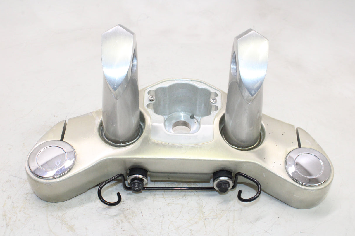 2009 Victory Vegas OEM FORKS UPPER TRIPLE TREE CLAMP