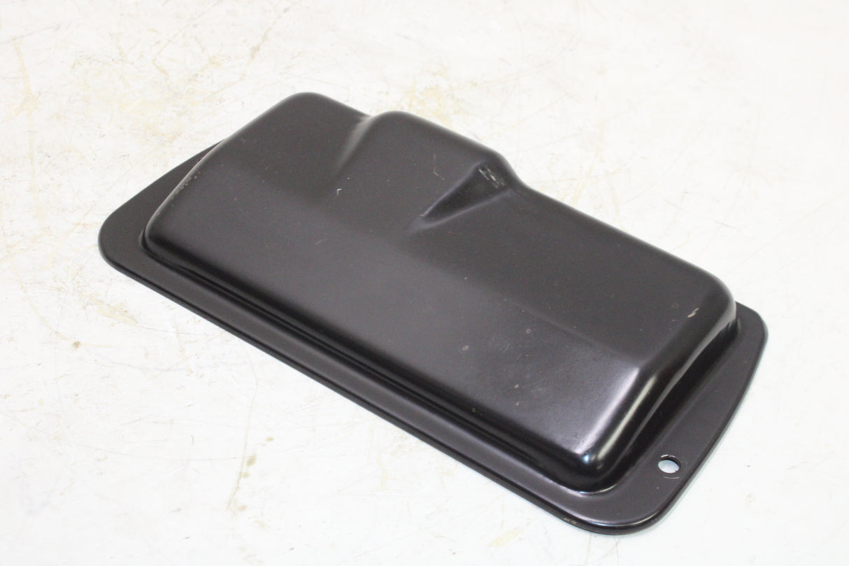 2009 Suzuki GS500F OEM ENGINE MOTOR PUMP OIL STARTER COVER