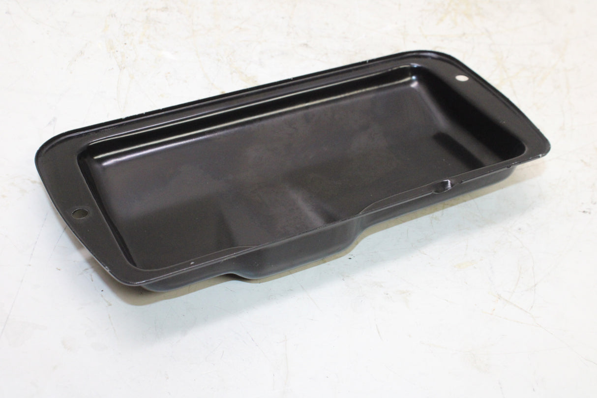 2009 Suzuki GS500F OEM ENGINE MOTOR PUMP OIL STARTER COVER