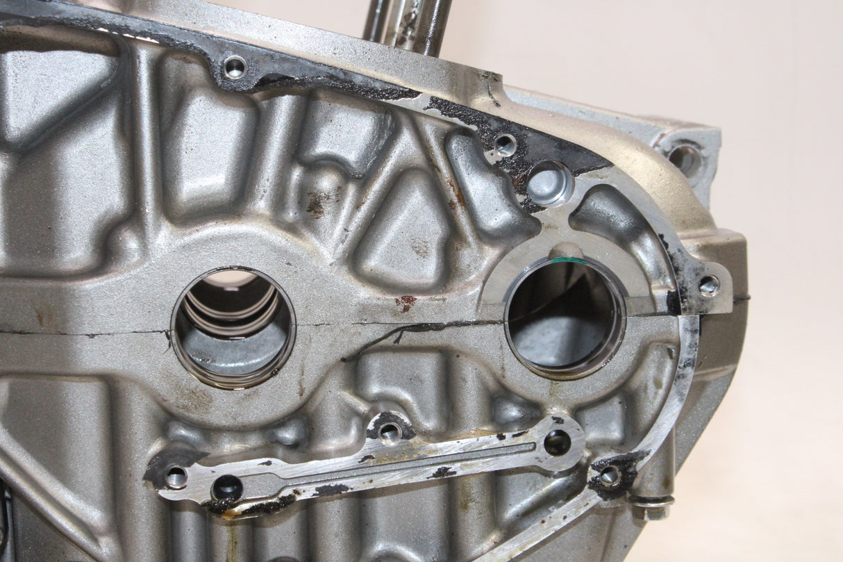 2009 Suzuki GS500F OEM ENGINE MOTOR CRANKCASE CRANK CASES BLOCK