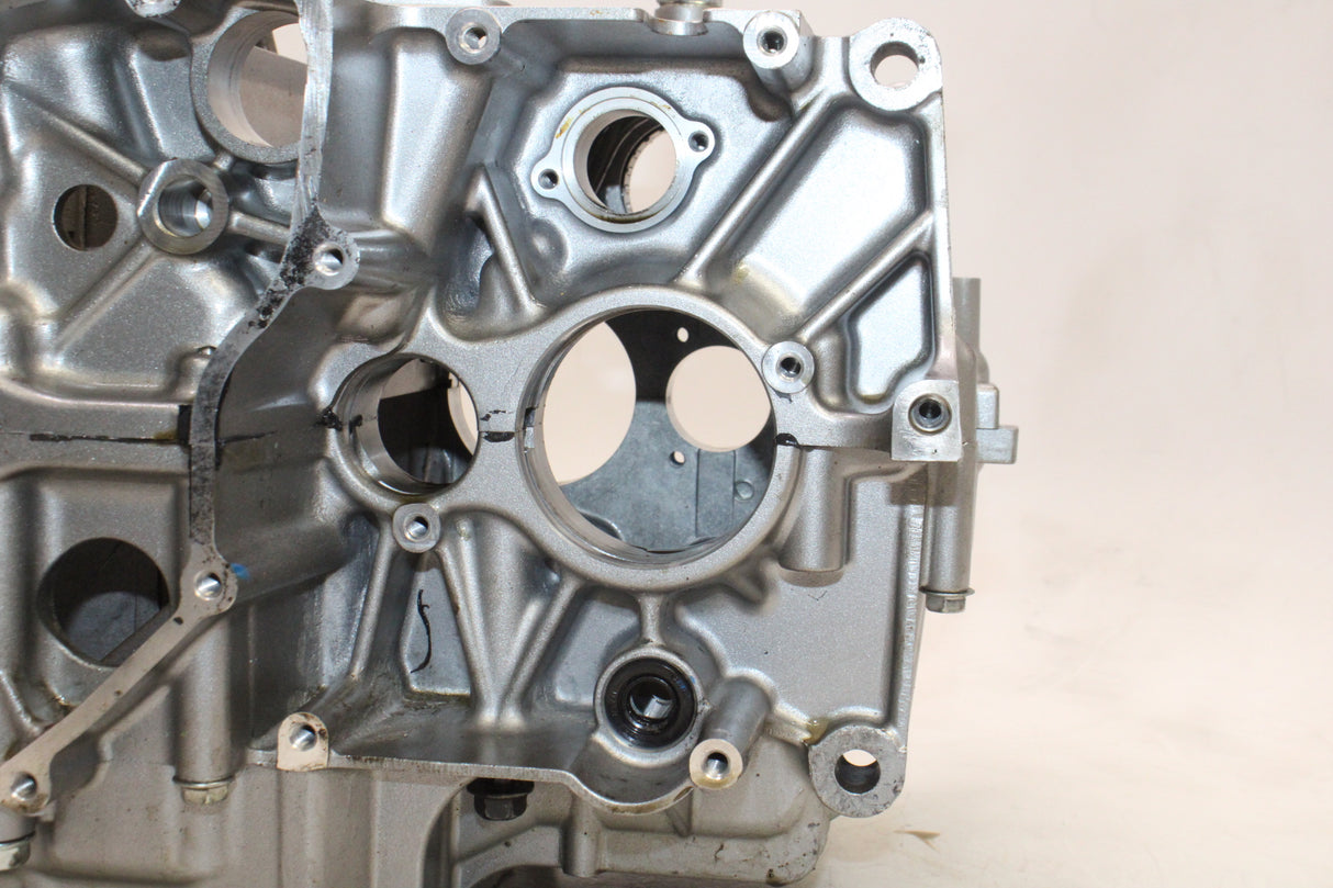 2009 Suzuki GS500F OEM ENGINE MOTOR CRANKCASE CRANK CASES BLOCK