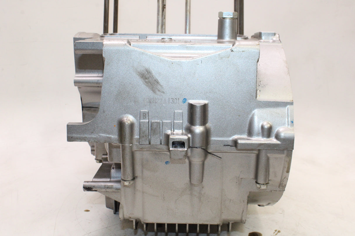 2009 Suzuki GS500F OEM ENGINE MOTOR CRANKCASE CRANK CASES BLOCK