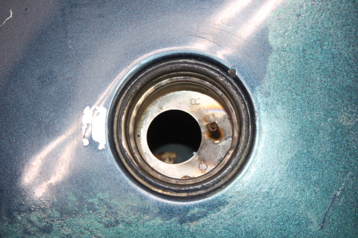 2001 Harley-Davidson Sportster 883 XLH883 OEM GAS TANK FUEL PETROL RESERVOIR