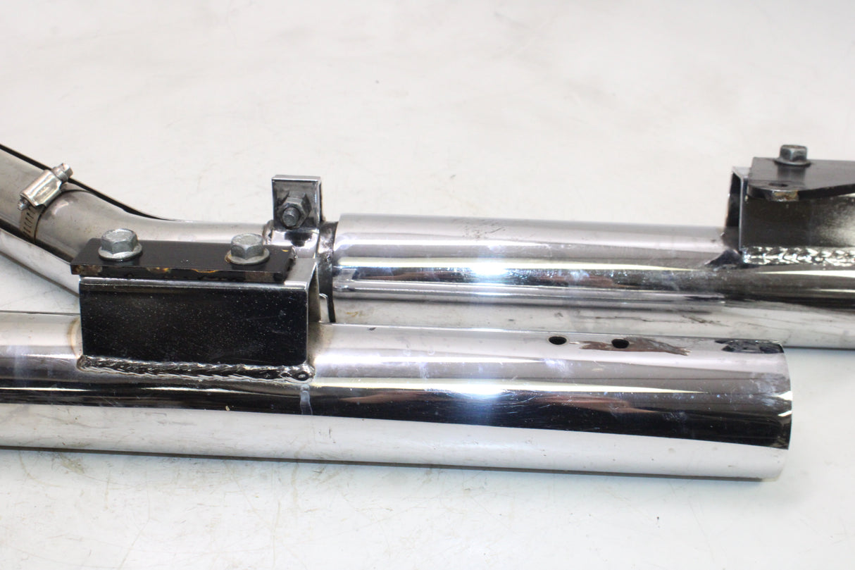 2001 Harley-Davidson Sportster 883 XLH883 EXHAUST MUFFLER PAIR Vance & Hines