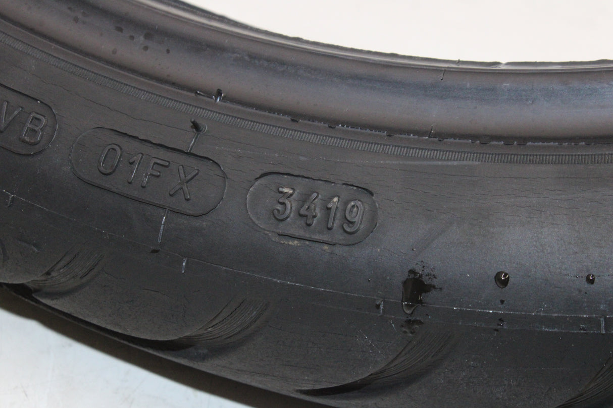 FRONT WHEEL TIRE Michelin Commander II 90/90-21 M/C 54H