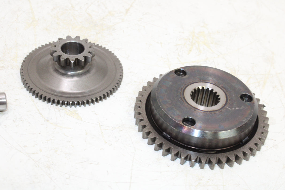 2001 Suzuki GSXR600 OEM ENGINE MOTOR IDLER IDLING GEAR