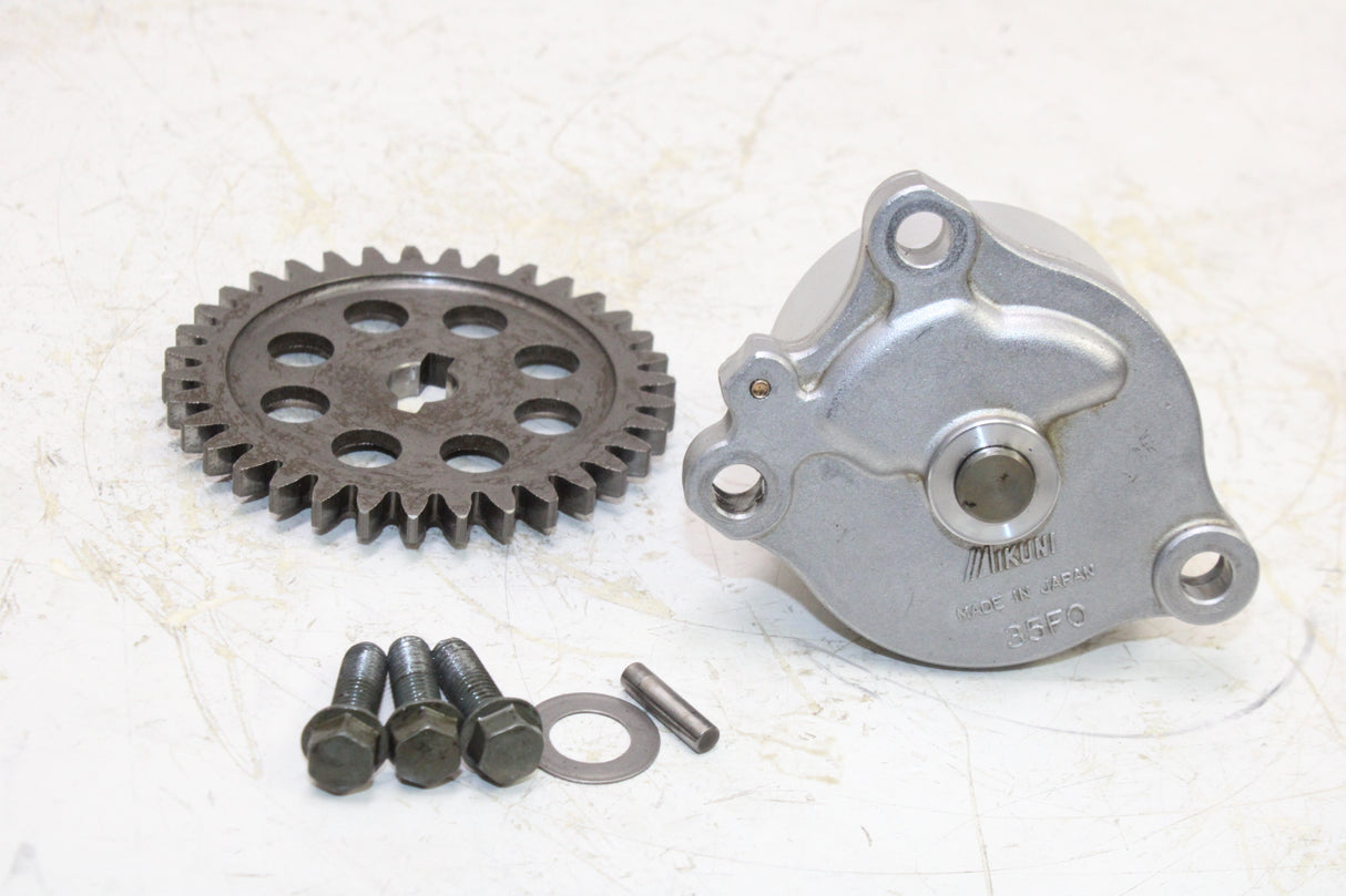 2001 Suzuki GSXR600 OEM ENGINE MOTOR OIL PUMP