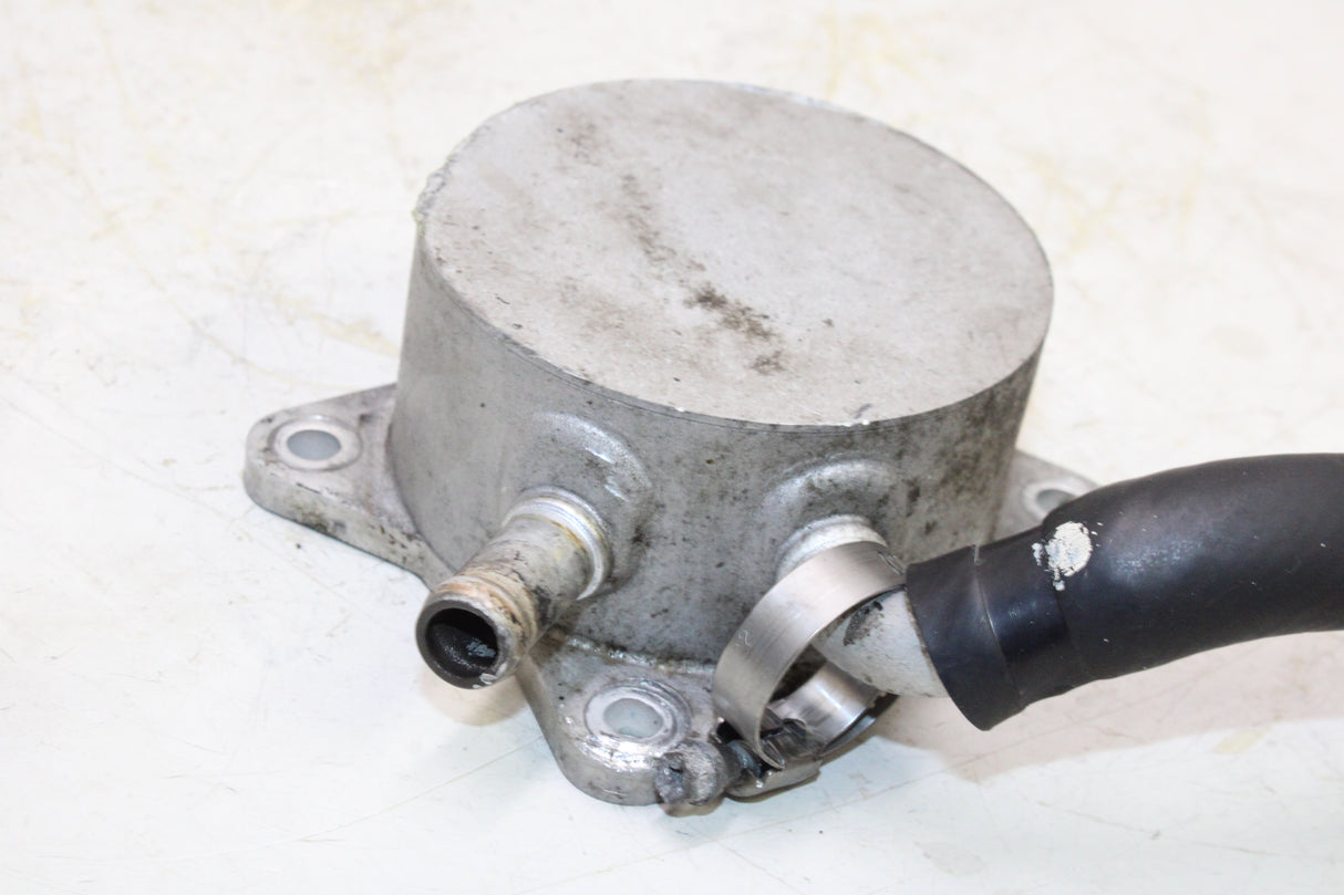 2001 Suzuki GSXR600 OEM ENGINE MOTOR OIL COOLER