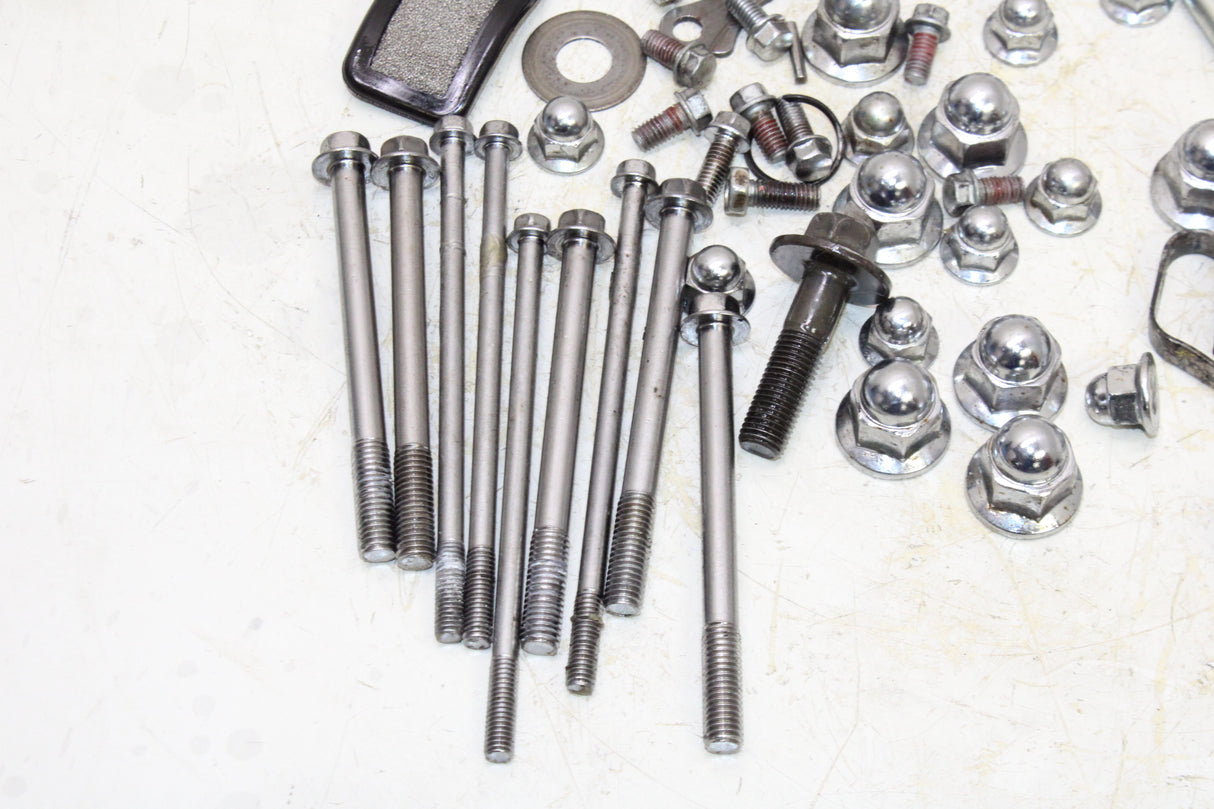 1997 Kawasaki Vulcan 1500 VN1500-A OEM ENGINE MOUNTING BOLTS MOTOR SCREWS