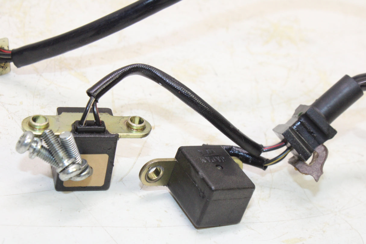 1997 Kawasaki Vulcan 1500 VN1500-A OEM ENGINE MOTOR COIL PICKUP PULSE SENSOR