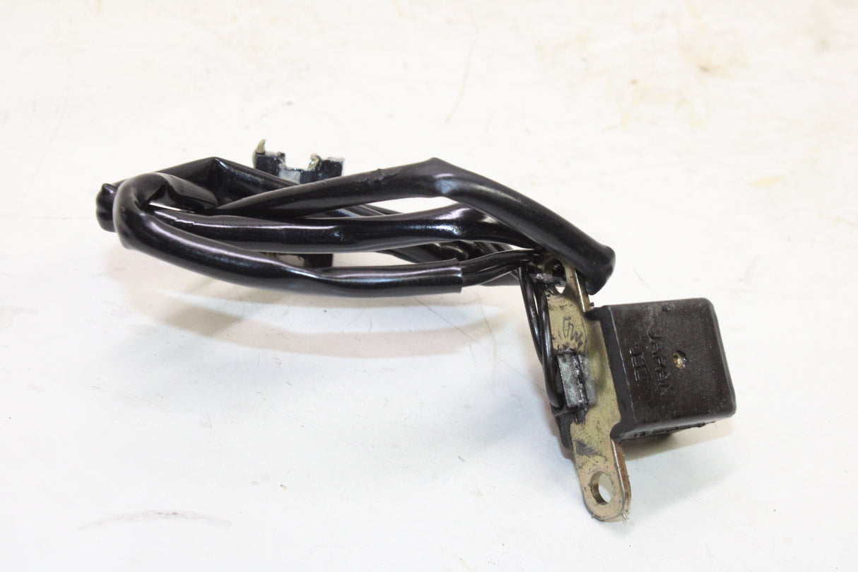 1983 Kawasaki KLT250 OEM ENGINE MOTOR COIL PICKUP PULSE PULSER SENSOR