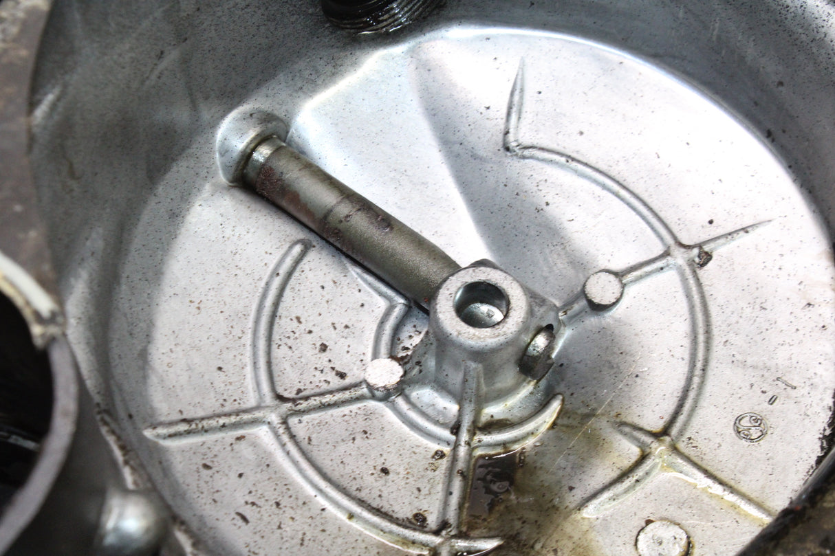 1983 Kawasaki KLT250 OEM CLUTCH SIDE ENGINE MOTOR COVER