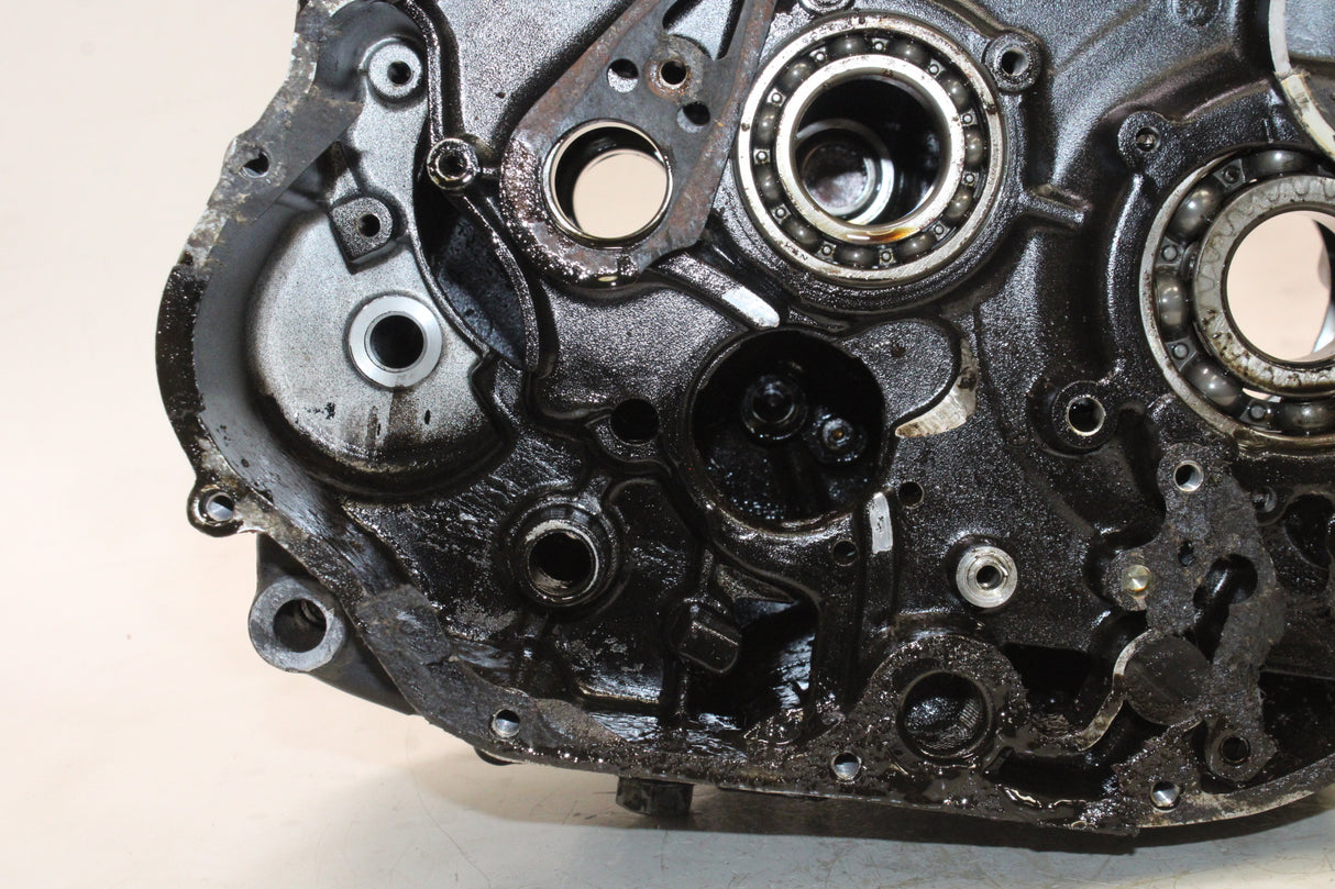 1983 Kawasaki KLT250 OEM ENGINE MOTOR CRANKCASE CRANK CASES BLOCK