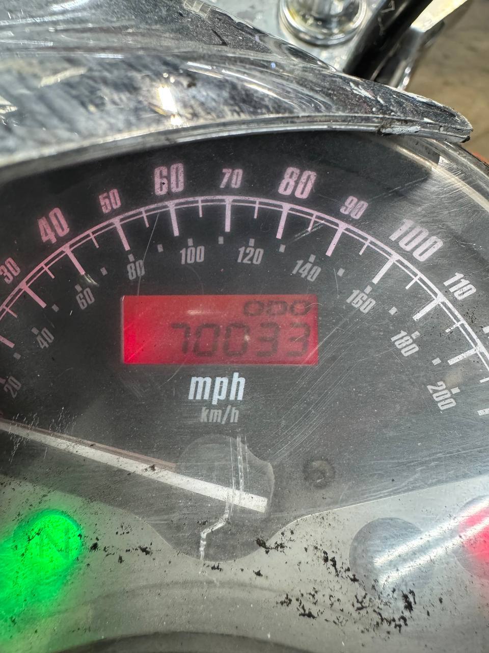 2004 Honda VTX1300C OEM SPEEDO TACH GAUGES DISPLAY CLUSTER SPEEDOMETER