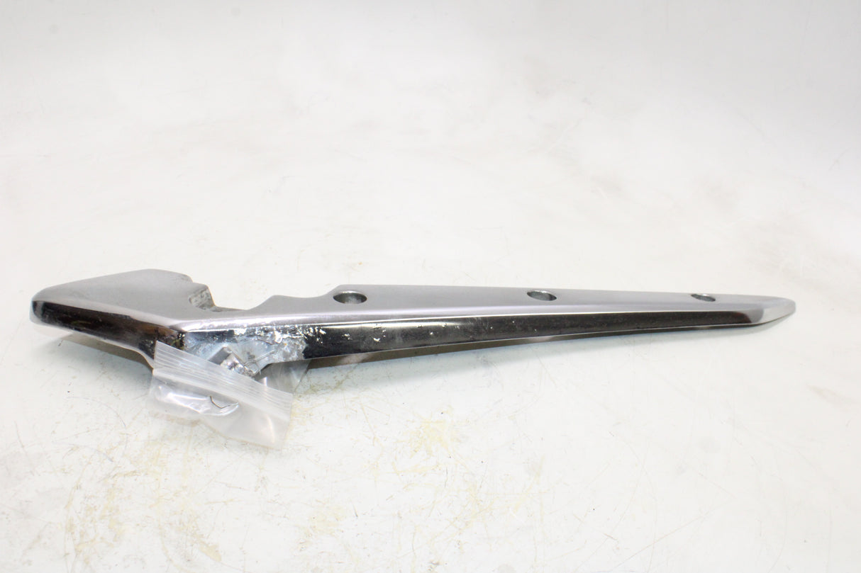 2004 Honda VTX1300C OEM RIGHT SIDE REAR GRAB RAIL