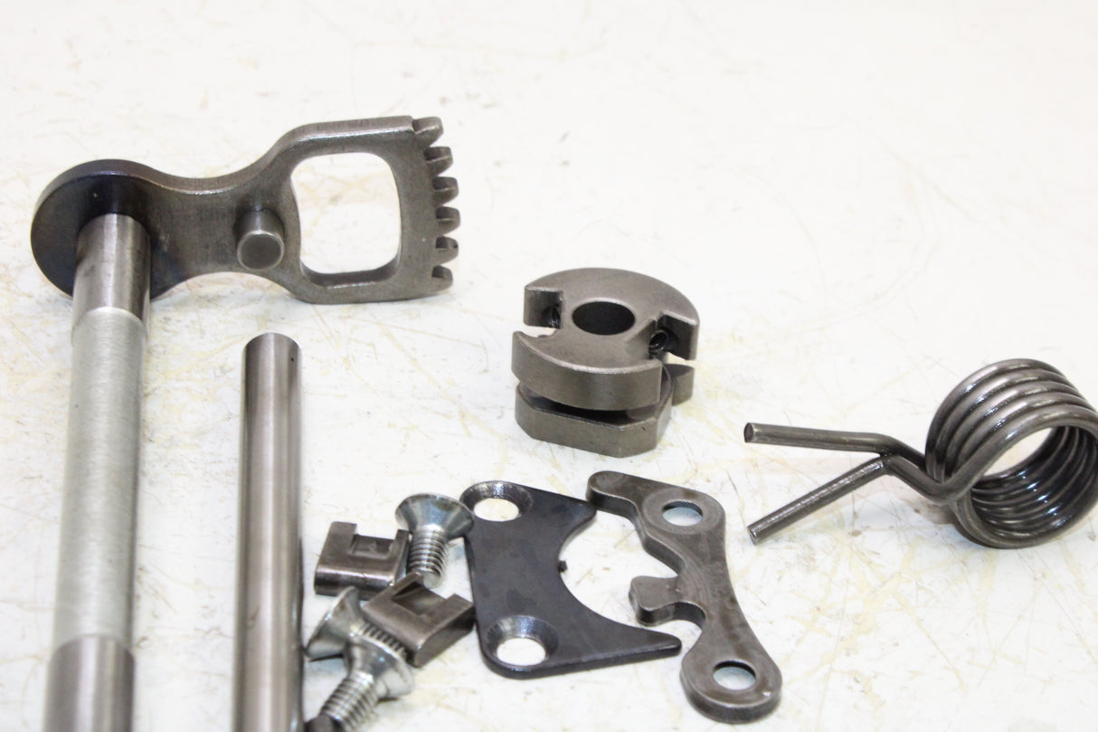 2008 Hyosung GT250 OEM SHIFTER SHIFT SHAFT