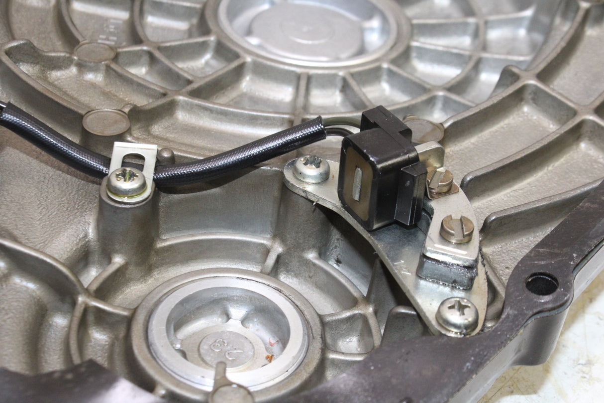2007 Suzuki GSXR750 OEM CLUTCH SIDE ENGINE MOTOR COVER