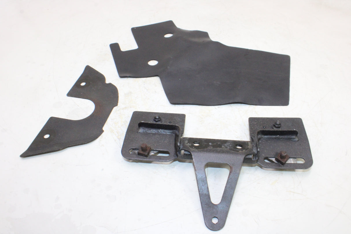 2004 Honda VTX1300C OEM FENDER ELIMINATOR LICENSE PLATE BRACKET W COVER GUARD