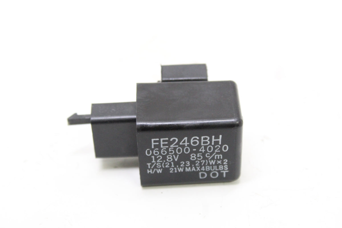 2011 KAWASAKI KLR650 OEM TURN SIGNAL FLASHER RELAY