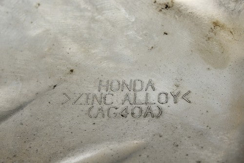 2001 Honda Shadow Sabre 1100 Vt1100c2 Engine Sprocket Cover