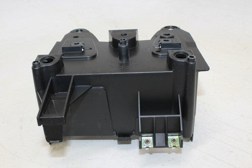 2007 Yamaha Yzf R1 Battery Tray Holder 4C8-8212B